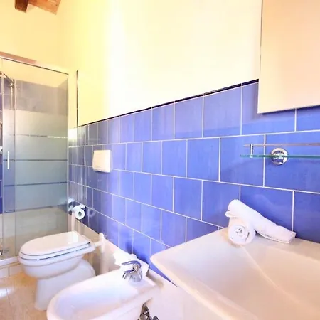 アパートホテル Isa - With Private Pool In Just 500 Meters From The Sea