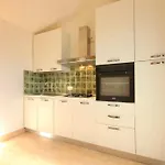Isa - With Private Pool In Just 500 Meters From The Sea Apartahotel 4*