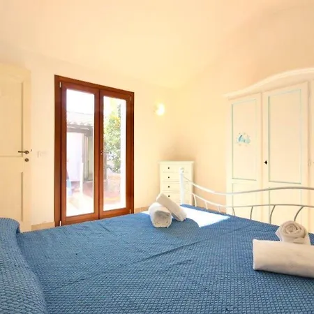 Apart-hotel Isa - With Private Pool In Just 500 Meters From The Sea Costa Rei