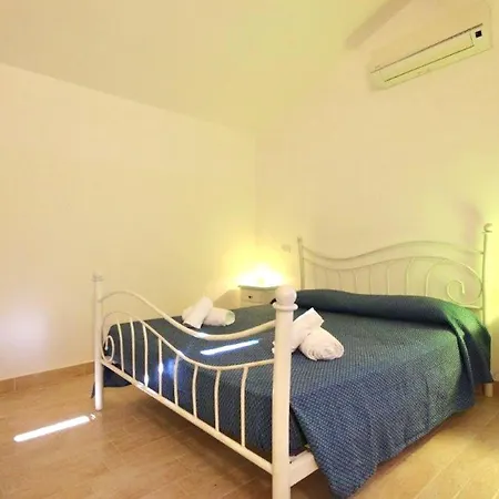 Isa - With Private Pool In Just 500 Meters From The Sea Costa Rei