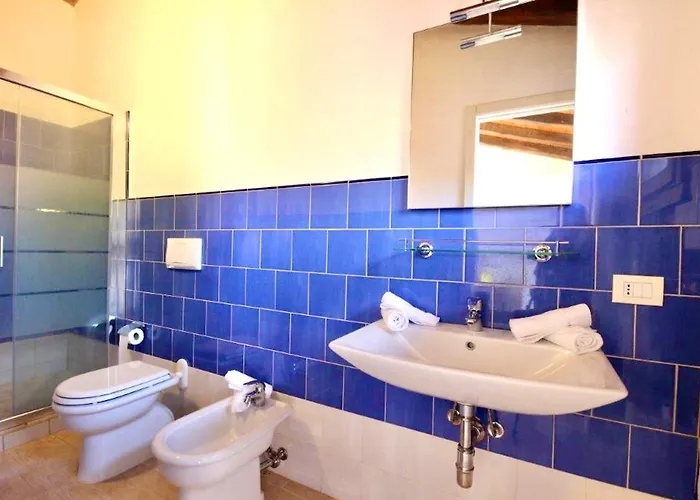 شقة فندقية Isa - With Private Pool In Just 500 Meters From The Sea